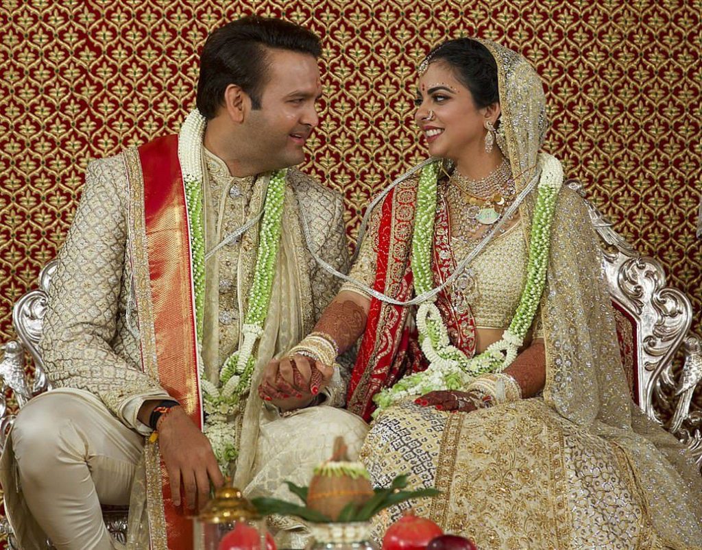 ইশা অম্বানি ও আনন্দ পিরামল-এর বিবাহ বছরের না ভারতের সেরা বিবাহ সেটাই বিবেচ্য বিষয়