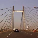 দ্বিতীয় হুগলী সেতুতে বড়সড় দুর্ঘটনা মাথা কেটে বেরিয়ে গেল লরি চালকের