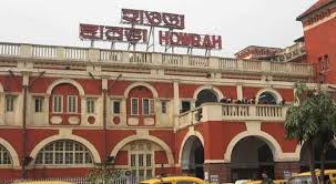 হাওড়া স্টেশনে ভয়ঙ্কর দুর্ঘটনা